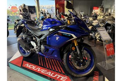 YAMAHA YZF-R3