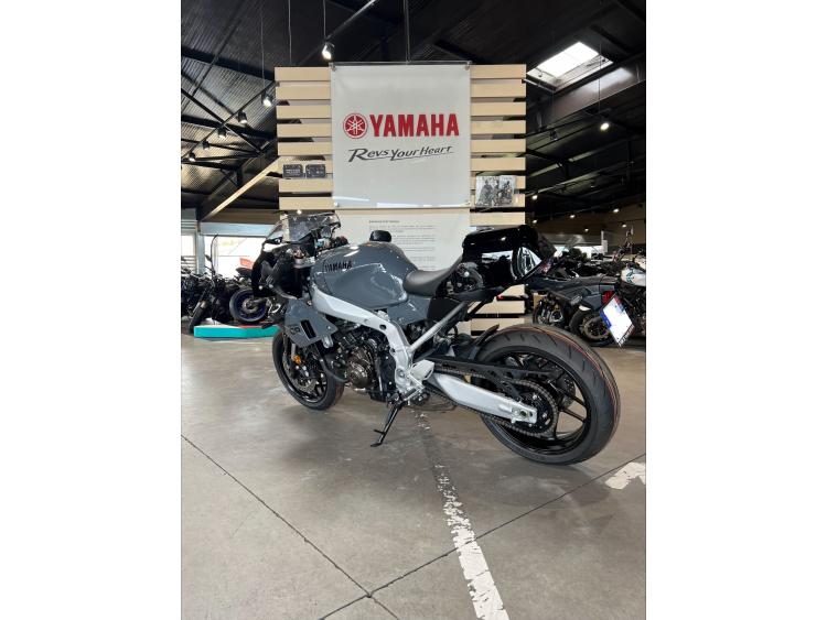 YAMAHA XSR 900 GP