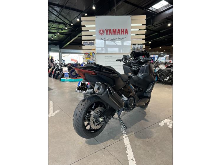 YAMAHA XP T-MAX 560 TECH MAX