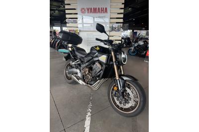 HONDA CB 650 R