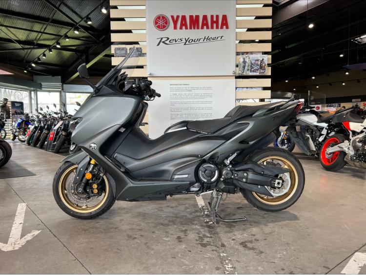 YAMAHA XP T-MAX 560 TECH MAX KAMO