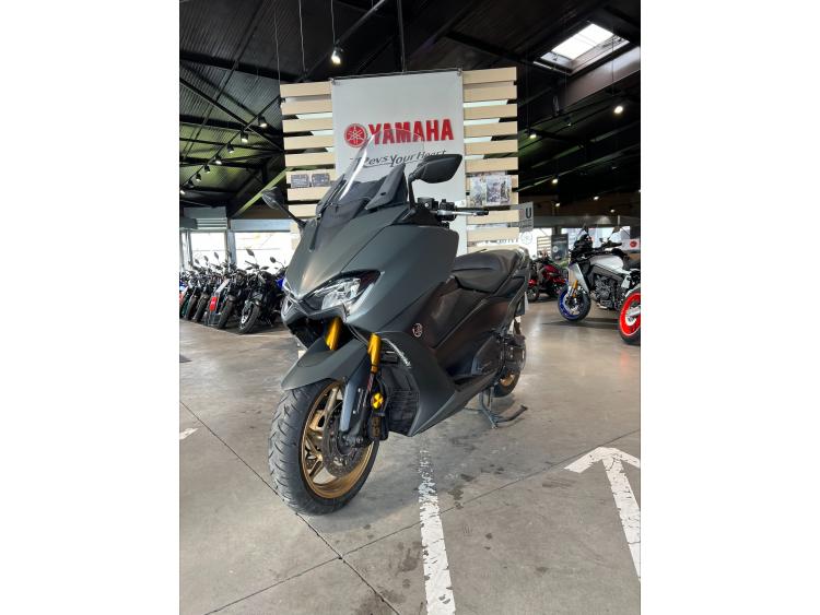 YAMAHA XP T-MAX 560 TECH MAX KAMO